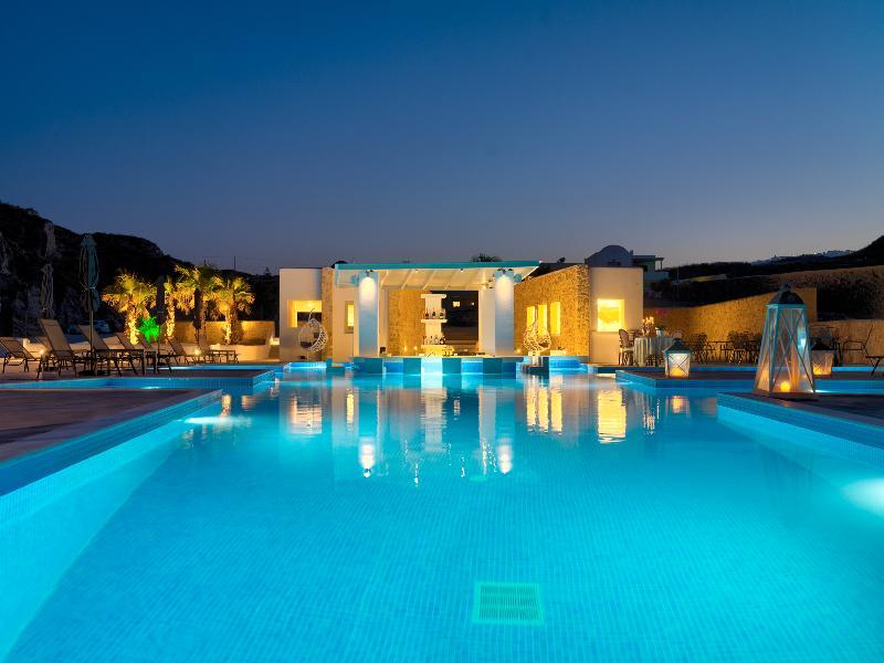 Desiterra Resort Suites & Villas Karterados  Exterior photo